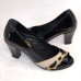 Peep Toe 22629 em verniz Preto e Bege e Pelo