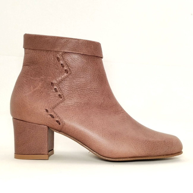 Bota 302 em Couro Chocolate