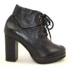 Outlet - Bota Meia Pata 23700 em Couro Preto
