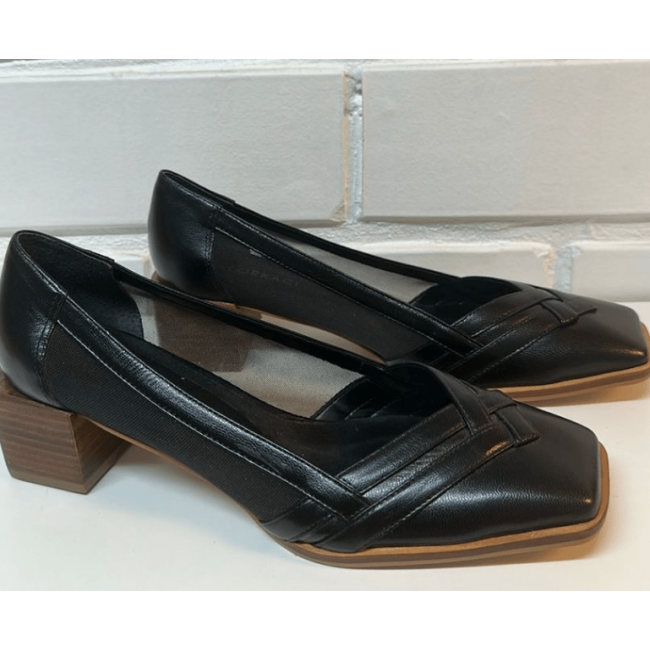 Fatto Per Me * Scarpin bico quadrado