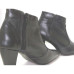 Bota 17617 em couro Preto